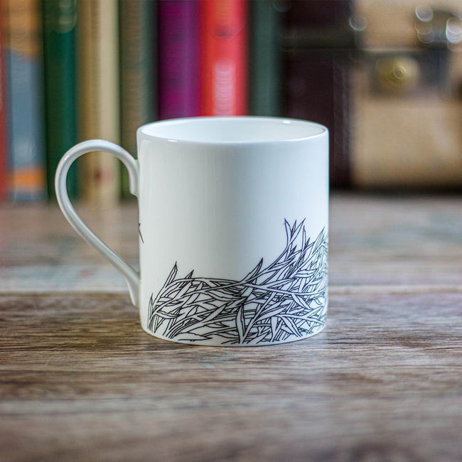 Fine Bone China Leaf Pattern Tea Mug