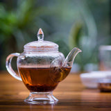 Hand-Blown Glass Teapot with Integrated Loose Leaf Strainer